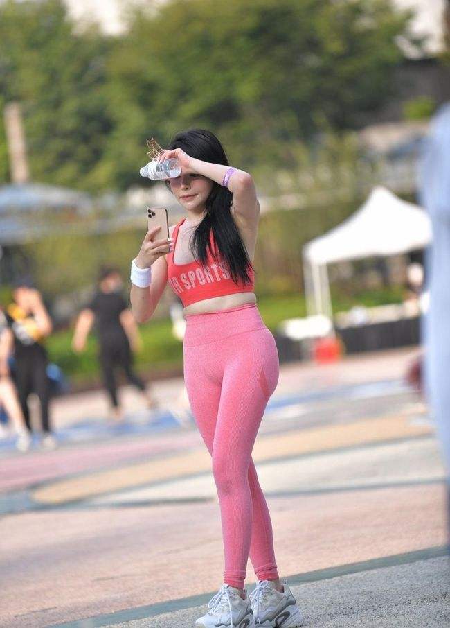 王牌大乱斗手机版下载